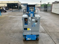 GENIE GR-15 SELF PROPELLED BATTERY OPERATED PERSONNEL LIFT - 4