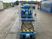 GENIE GR-15 SELF PROPELLED BATTERY OPERATED PERSONNEL LIFT - 8