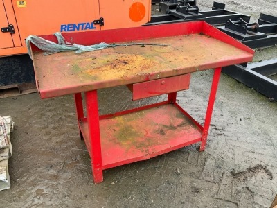 APPROX. 1500mm x 650mm METAL WORKBENCH