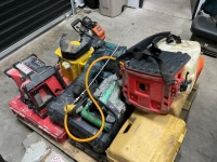 PALLET OF ASSORTED POWER TOOLS & CASES - 5