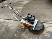 WESTERMANN RADIALBESEN WR870 PETROL DRIVEN BRUSH