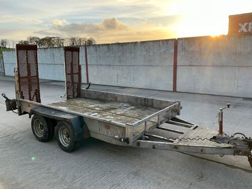 APPROX. 10ft x 6ft TWIN AXLE PLANT TRAILER