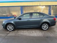 SKODA OCTAVIA ELEGANCE 2.0 TDI CR - 6