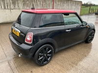 MINI COOPER 1.6 D - 7