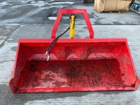 APPROX 6.6ft WOODS SUPA-TILT HYDRAULIC LINKBOX - 2