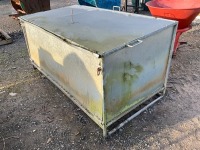 APPROX 7ft x 3.6ft SHEEP FEEDER - 2