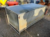 APPROX 7ft x 3.6ft SHEEP FEEDER - 3