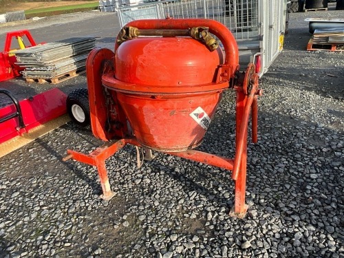 PIERCE PTO DRIVEN CEMENT MIXER