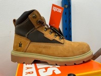 UNUSED SCRUFFS WORKBOOTS SIZE 9