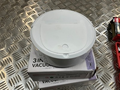 UNUSED 3 N 1 SMART VACUUM