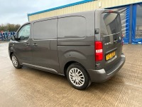 VAUXHALL VIVARO 2700 L1 H1 1.5D 120PS PRO - 16