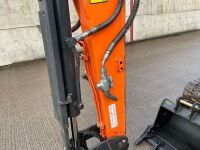 DOOSAN DX27Z 2.7 TON ZERO TAIL MINI DIGGER - 20