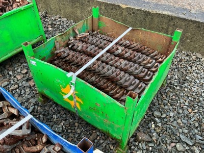 METAL CRATE TO INC. CONCRETE SHUTTERING CLAMPS