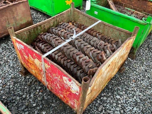 MEVA METAL CRATE TO INC. CONCRETE SHUTTERING CLAMPS