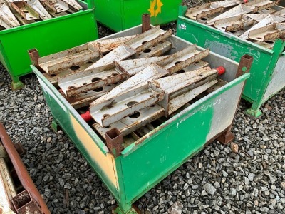 METAL CRATE TO INC. CONCRETE SHUTTERING CLAMPS