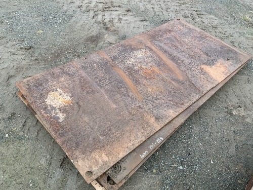 APPROX. 10MM 8X4 METAL ROAD PLATE