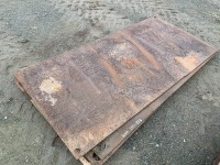 APPROX. 10MM 8X4 METAL ROAD PLATE