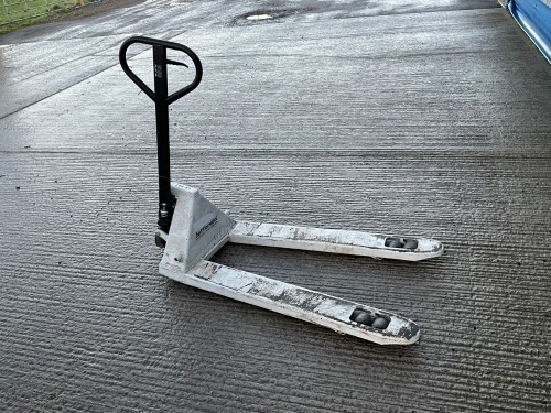 JEFFERSON 2000KG PALLET TRUCK - DAMAGED