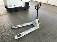 JEFFERSON 2000KG PALLET TRUCK - DAMAGED - 3