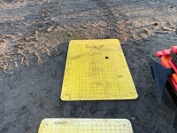 2No. OXFORD 500KG 700mm PEDESTRIAN TRENCH COVERS - 3