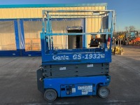 GENIE GS1932 19ft BATTERY OPERATED SCISSOR LIFT - 6