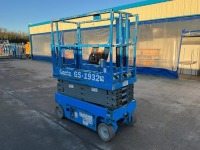 GENIE GS1932 19ft BATTERY OPERATED SCISSOR LIFT - 7