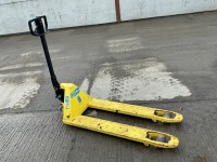 TOYOTA 2300KGS PALLET TRUCK - 3