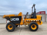 JCB 9 TON STRAIGHT SKIP ROAD LEGAL DUMPER - 2