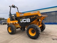 JCB 9 TON STRAIGHT SKIP ROAD LEGAL DUMPER - 9