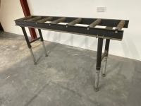 APPROX. 6ft HEIGHT ADJUSTABLE ROLLER TABLE