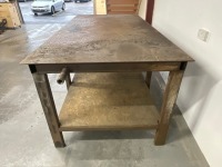 APPROX. 8ft x 4ft HEAVY DUTY METAL WORKBENCH - 3