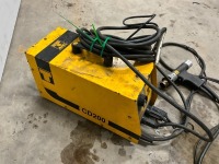 T ARC CD200 240v STUD WELDER - 3