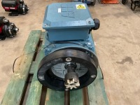 ABB M3BL 200MLB 4 IMB3/IM1001 3 PHASE SYNCHRONOUS RELUCTANCE MOTOR - 3