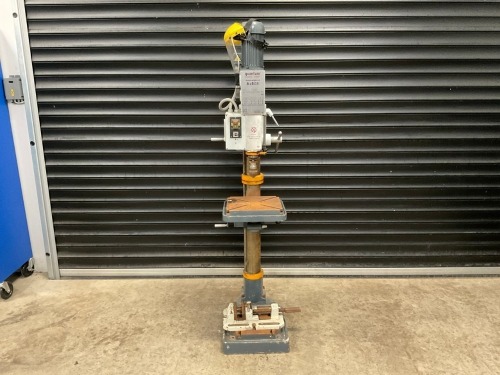 QUANTUM B28GS 3 PHASE PILLAR DRILL