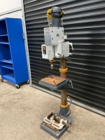 QUANTUM B28GS 3 PHASE PILLAR DRILL - 4