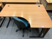 1600mm RIGHT HAND CORNER DESK & OPERATOR CHAIR - 2