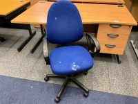 1600mm WAVE DESK & OPERATOR CHAIR - 4