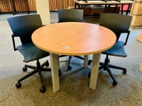 1000mm ROUND MEETING TABLE & 3No. SWIVEL MEETING CHAIRS