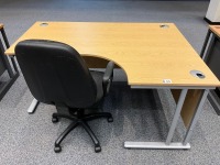 1600mm RIGHT HAND CORNER DESK & OPERATOR CHAIR