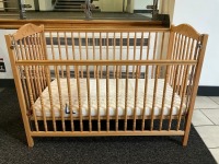 WOODEN BABY CRIB - 2