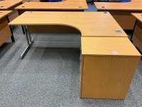 1800mm RIGHT HAND CORNER DESK & THREE DRAWER PEDESTAL - 2