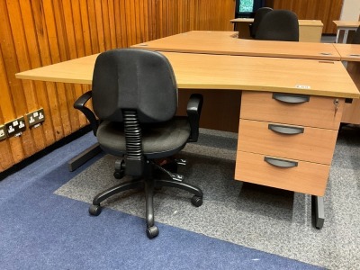 1600mm WAVE DESK & OPERATOR CHAIR