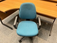 1800mm LEFT HAND CORNER DESK & OPERATOR CHAIR - 3