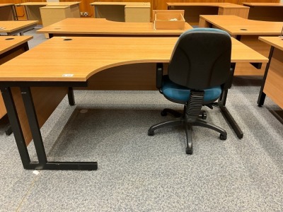 1800mm LEFT HAND CORNER DESK & OPERATOR CHAIR