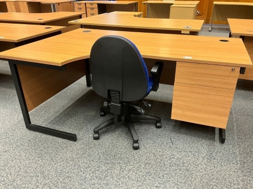 1800mm LEFT HAND CORNER DESK & OPERATOR CHAIR