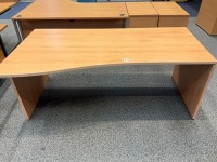 1800mm WAVE DESK - 2