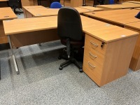 1600mm RIGHT HAND CORNER DESK, THREE DRAWER PEDESTAL & OPERATOR CHAIR