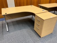 1600mm RIGHT HAND CORNER DESK & THREE DRAWER PEDESTAL