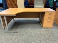 1600mm LEFT HAND CORNER DESK & THREE DRAWER PEDESTAL - 2