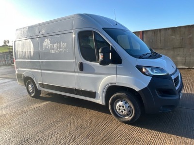 PEUGEOT BOXER PROFESSIONAL 335 L2 H2 2.0 BLUE HDI